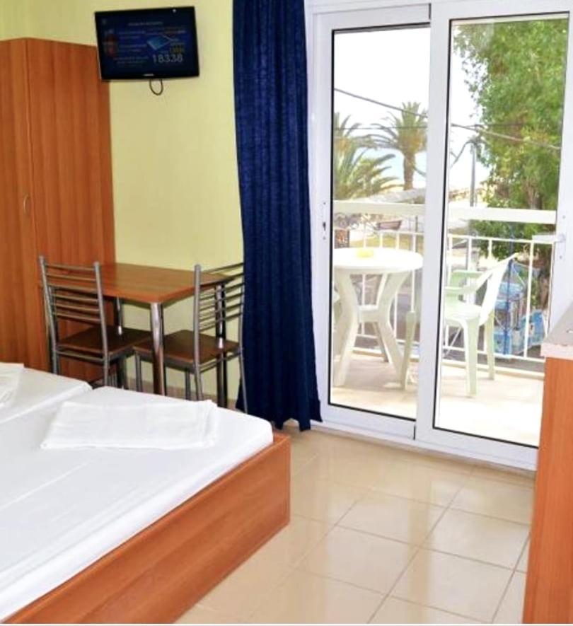 Zorbas Sand Aparthotel Flogita Esterno foto
